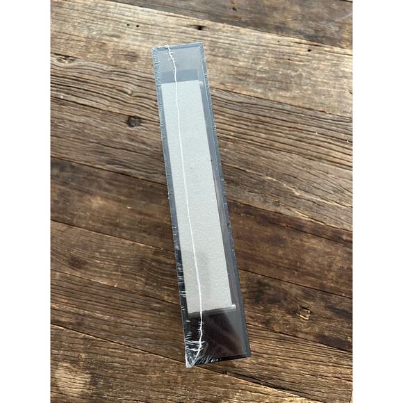 NEW Schindler's List Limited Edition Collectors DVD in Plexiglass Case JL - Picture 4 of 9